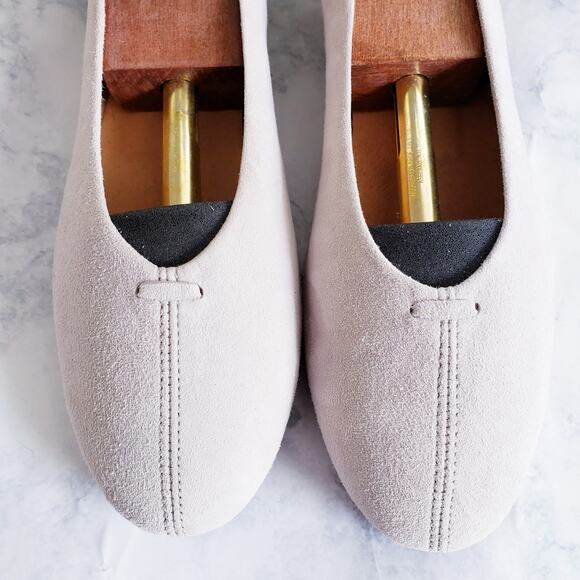 l'intervalle Cisante Suede Flat in Pale Lilac NWOT Made in Spain Size 38 US 8 - Picture 2 of 8